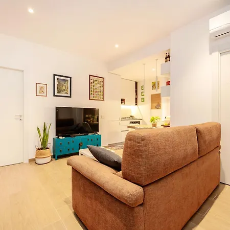 Homestay Luminosa Con Bagno Privato Interno - Vicina Metro *