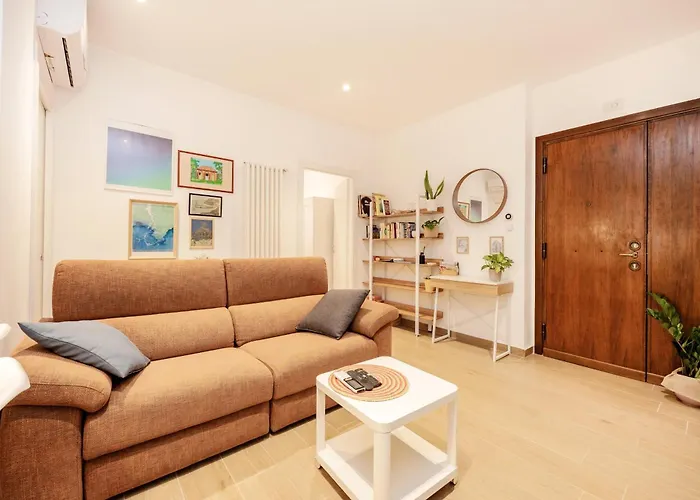 Alloggio in famiglia Luminosa Con Bagno Privato Interno - Vicina Metro Roma