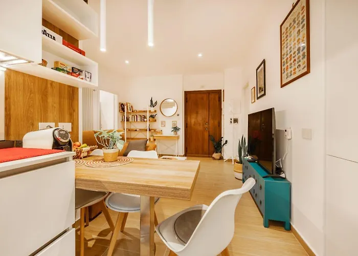 Alloggio in famiglia Luminosa Con Bagno Privato Interno - Vicina Metro Roma